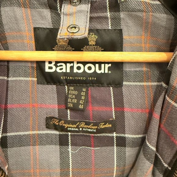 Barbour Women’s Onyx Field Jacket - Picture 4 of 5